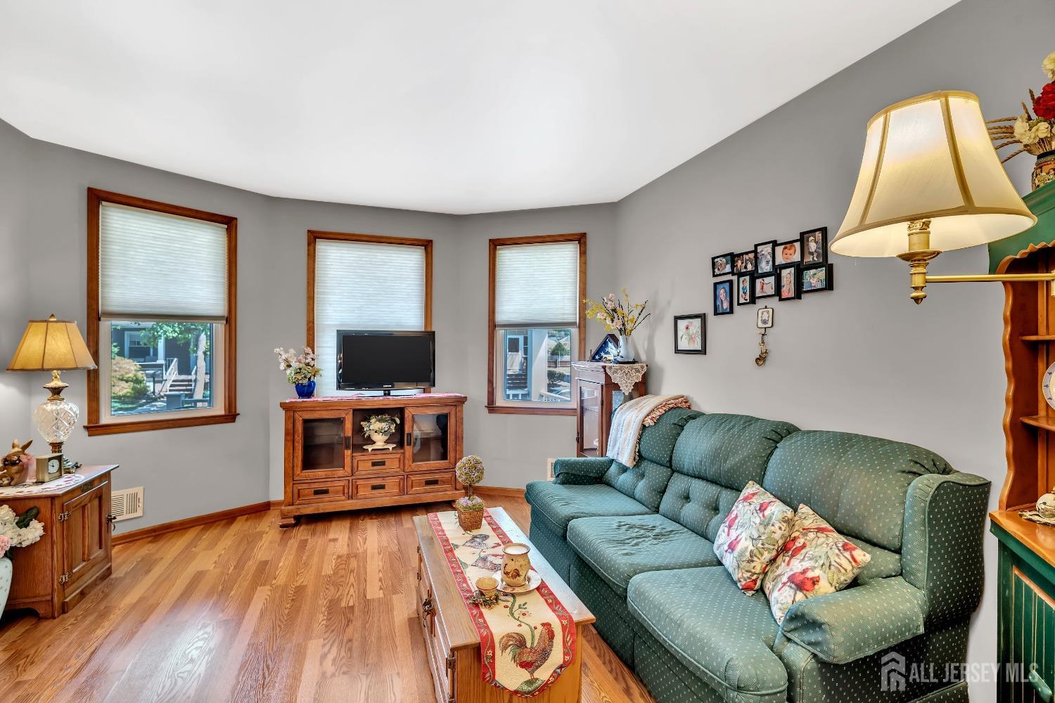 112 Adeline Avenue, South Plainfield, New Jersey image 8