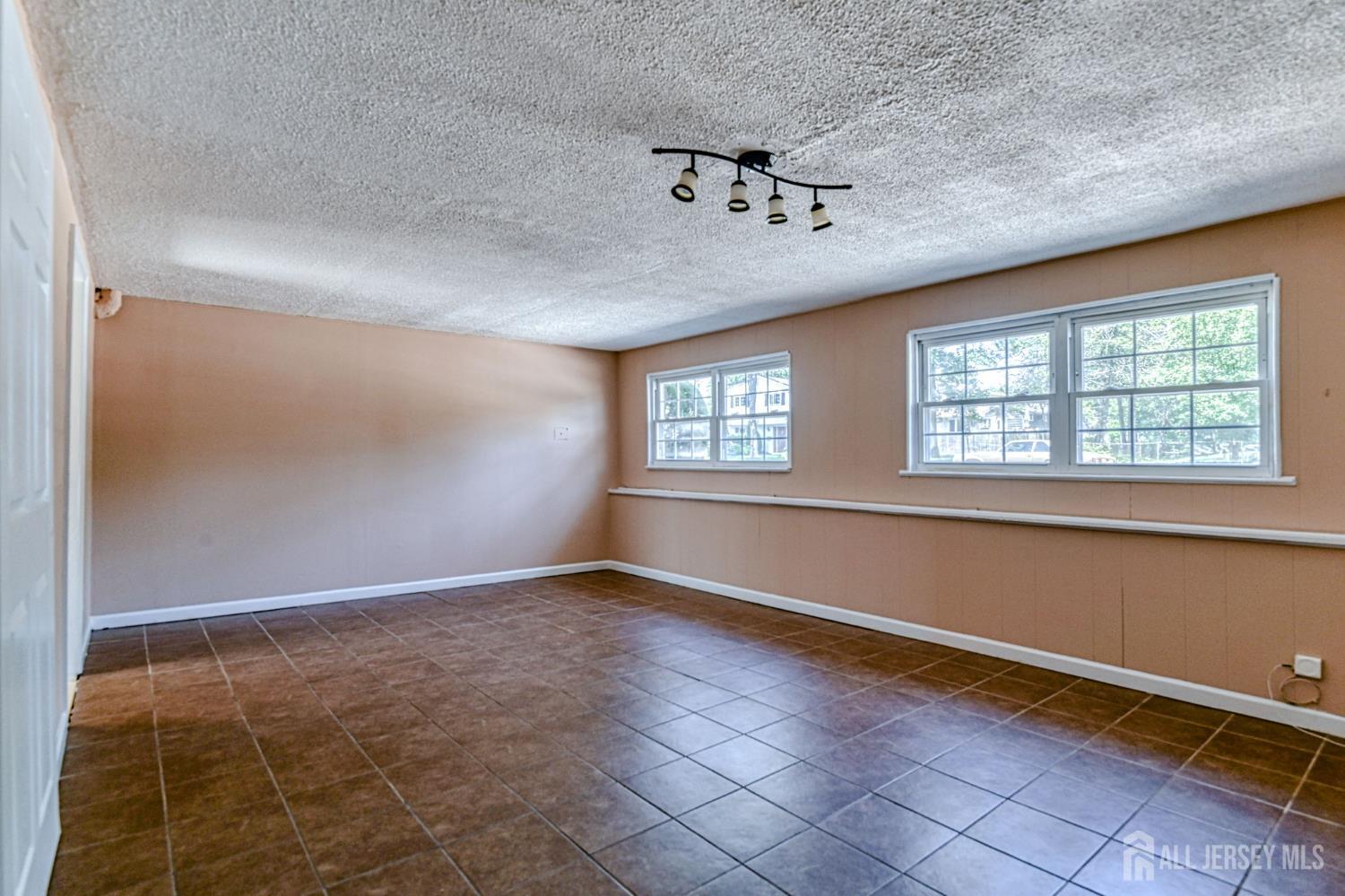 281 Cindy Street, Old Bridge, New Jersey image 17