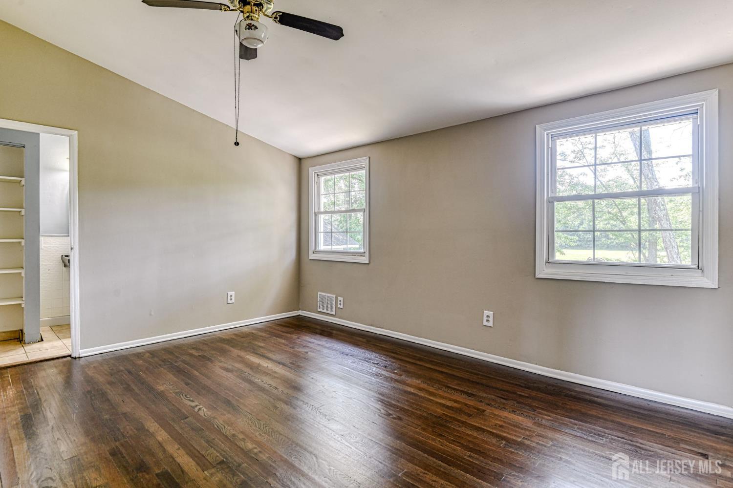 281 Cindy Street, Old Bridge, New Jersey image 15