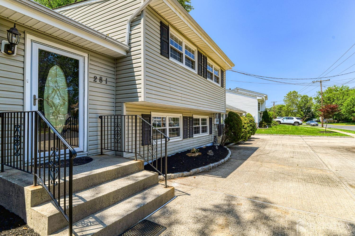 281 Cindy Street, Old Bridge, New Jersey image 2