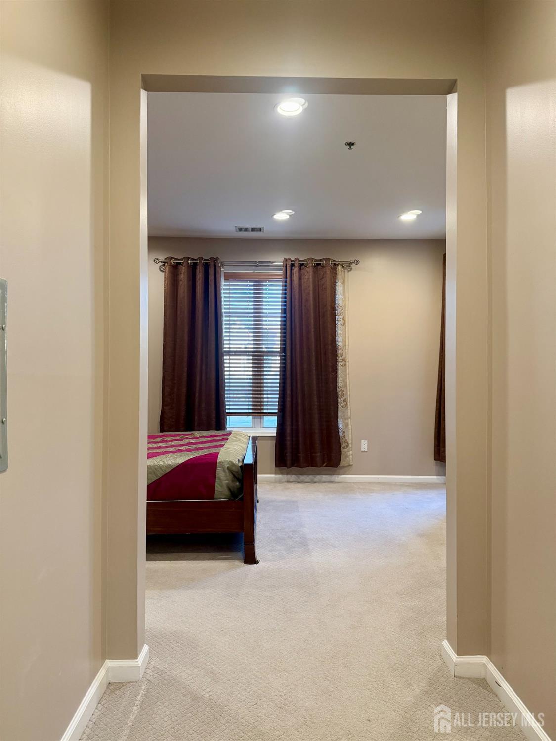 2116 Edward Stec Boulevard, Edison, New Jersey image 9