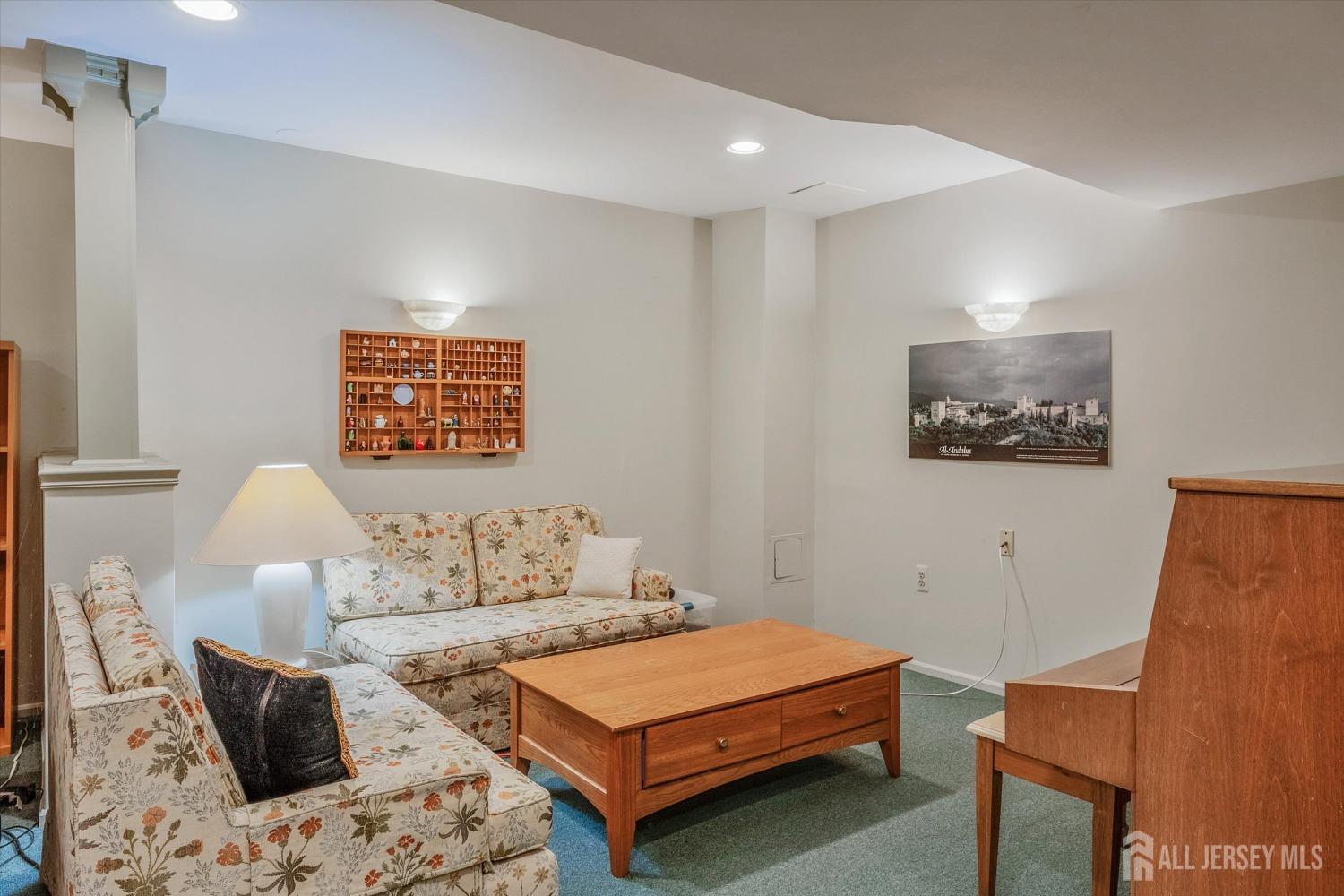 466 Sayre Drive, Plainsboro, New Jersey image 12