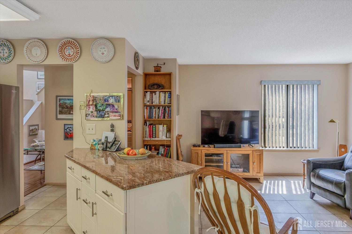 466 Sayre Drive, Plainsboro, New Jersey image 8