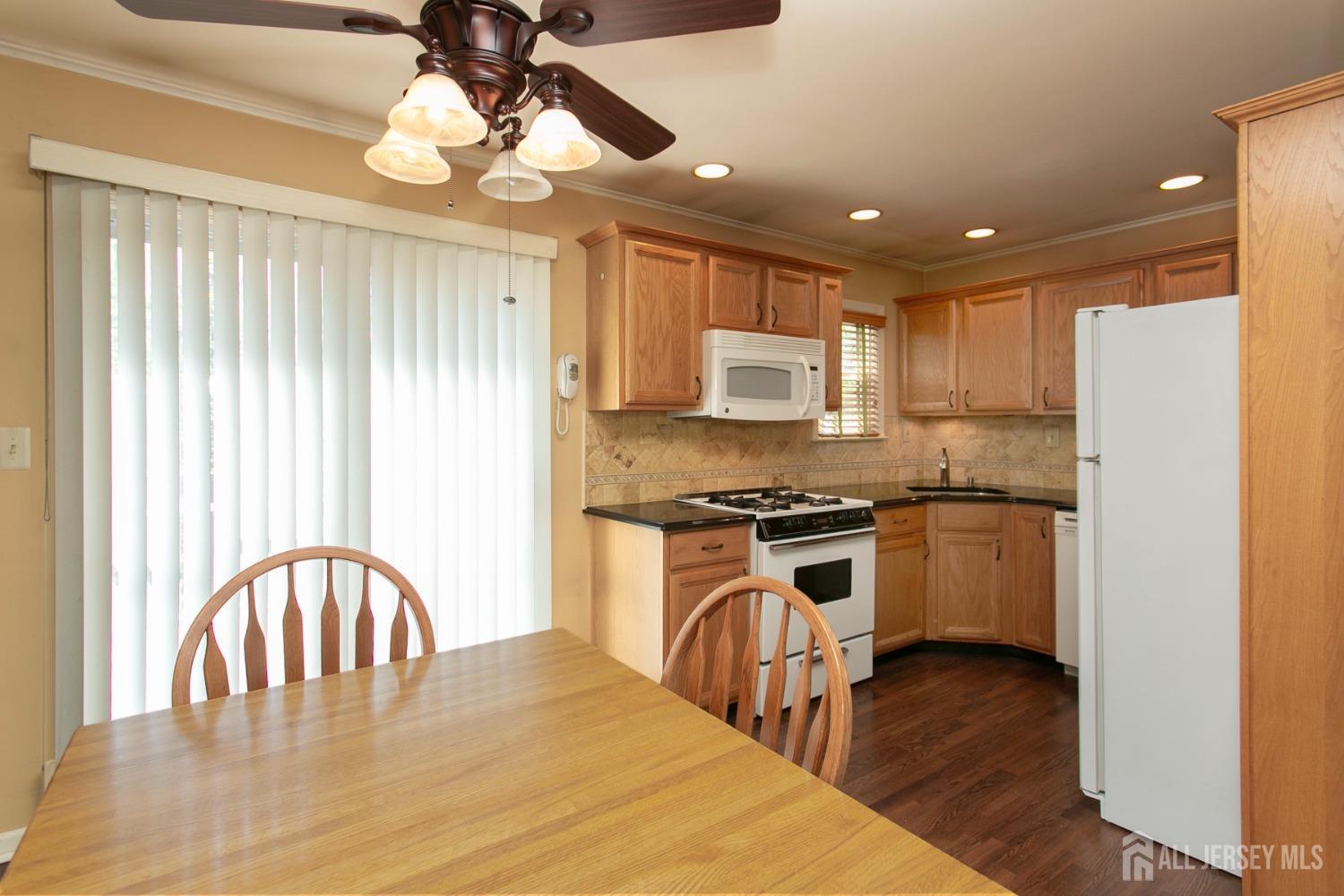 43 Maplewood Avenue, Colonia, New Jersey image 4