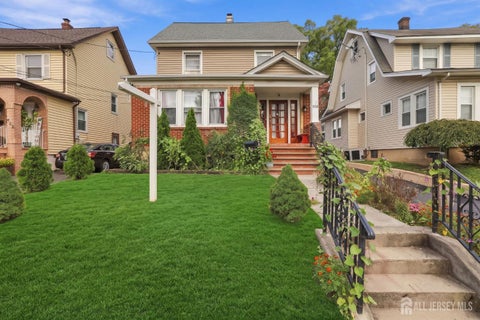 Homes For Sale - 958 Carteret Avenue<br/> Union Twp, NJ 07083