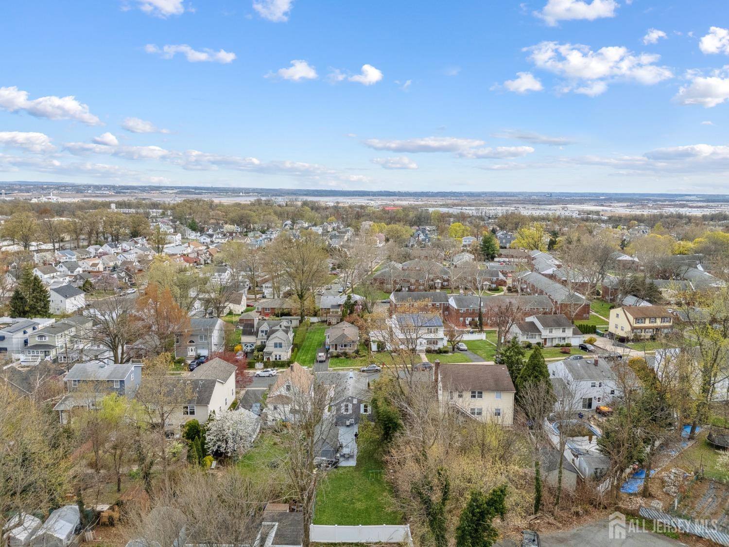 78 Wildwood Avenue, Edison, New Jersey image 18