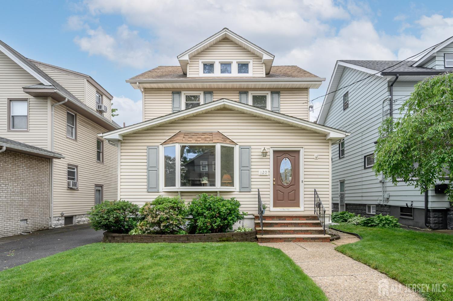 Photo 1 of 32 — 120 Galloping Hill Road, Roselle Park, NJ 07204
