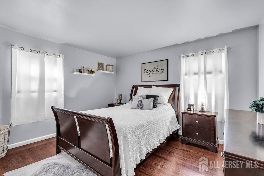 212 Howe Place, Piscataway, New Jersey image 22
