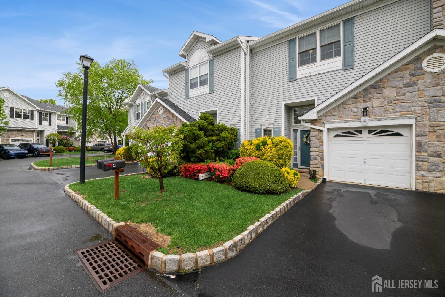 4 Linda Court, Old Bridge, New Jersey image 2