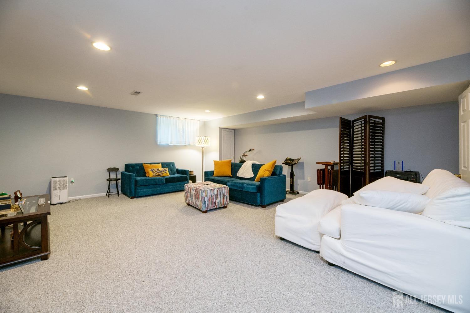 4 Linda Court, Old Bridge, New Jersey image 19