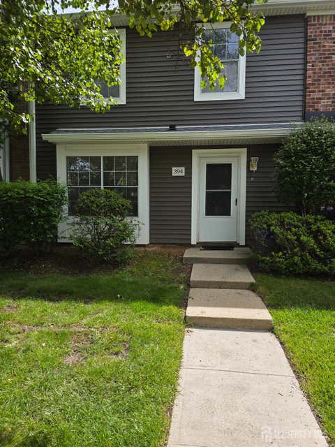 Condo For Sale - 394 Rittenhouse Court<br/> North Brunswick, NJ 08902