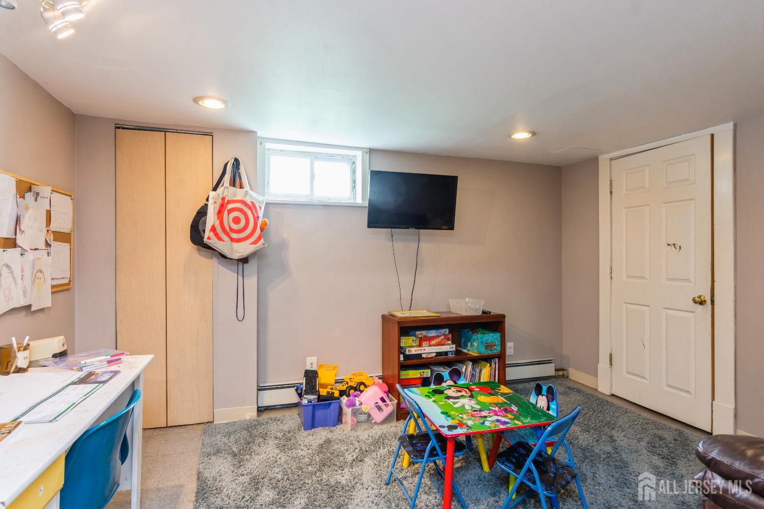 177 Hillside Avenue, South River, New Jersey image 18