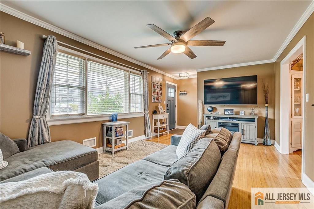 121 Maple Street, Bridgewater, New Jersey image 14