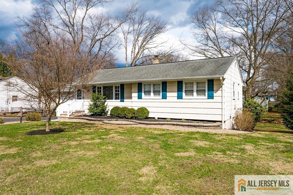 121 Maple Street, Bridgewater, New Jersey image 2