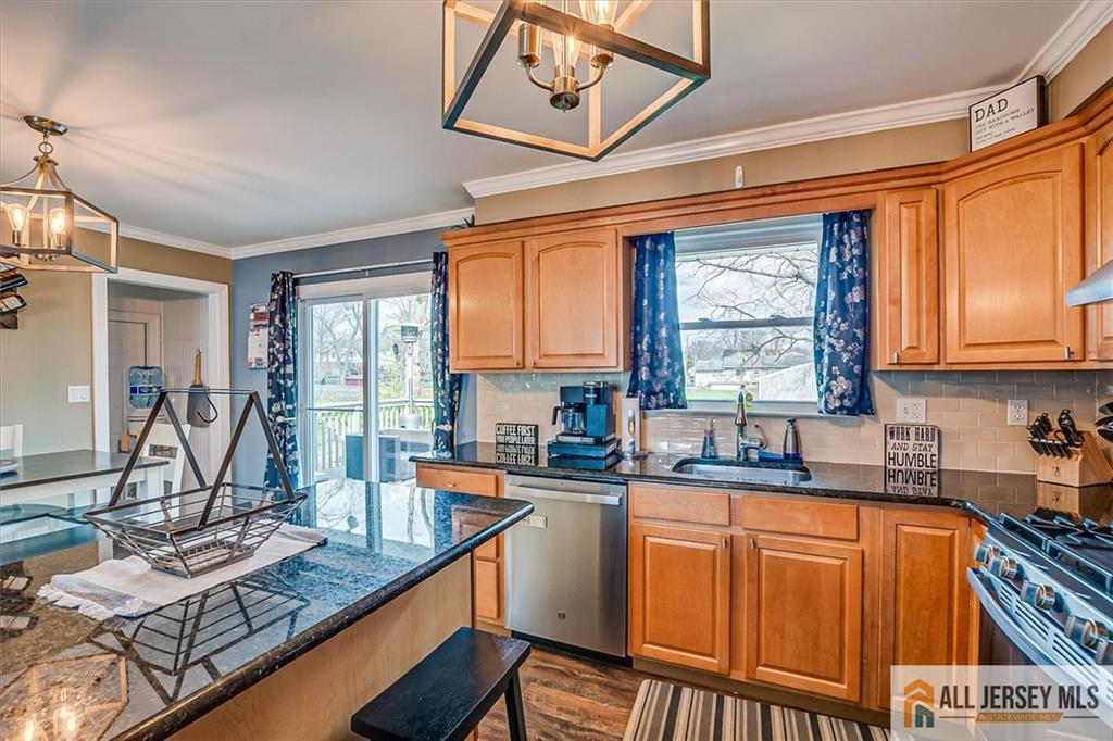121 Maple Street, Bridgewater, New Jersey image 22