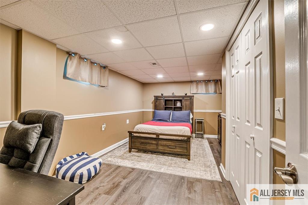 121 Maple Street, Bridgewater, New Jersey image 36