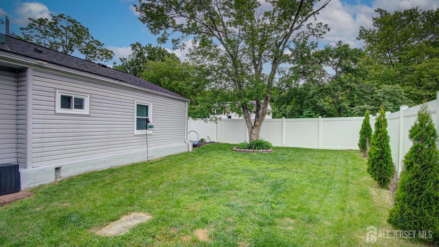 27 Carlton Avenue, Monroe Township, New Jersey image 30