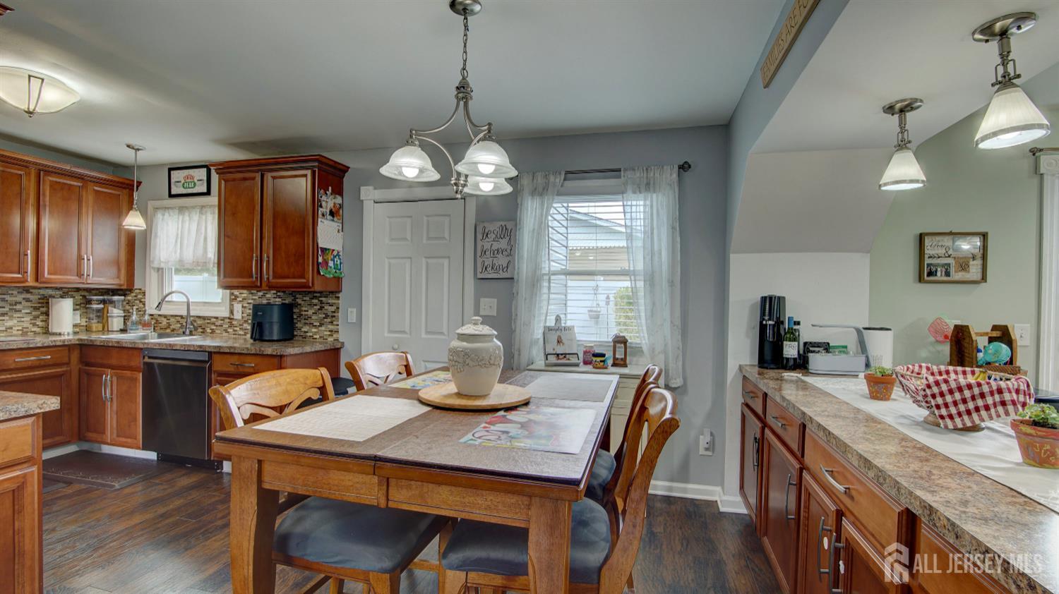 27 Carlton Avenue, Monroe Township, New Jersey image 11