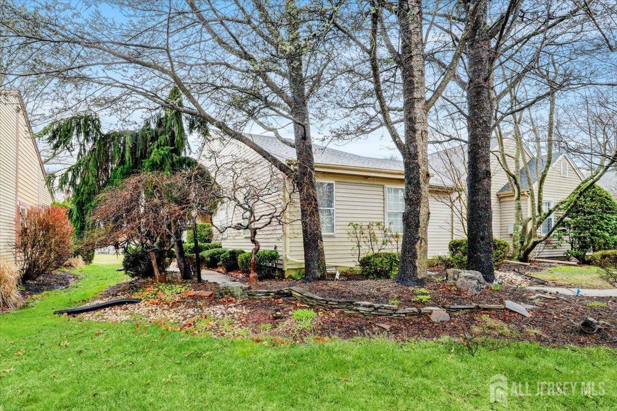 13 Aaron Burr Court #B, Monroe Township, New Jersey image 1
