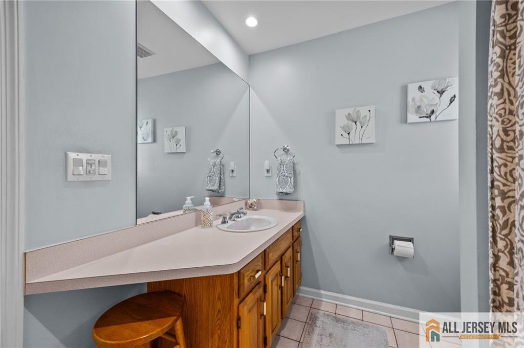 401 Fairview Avenue, Middlesex, New Jersey image 20