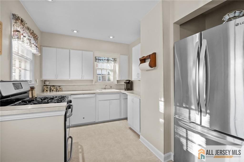 401 Fairview Avenue, Middlesex, New Jersey image 9