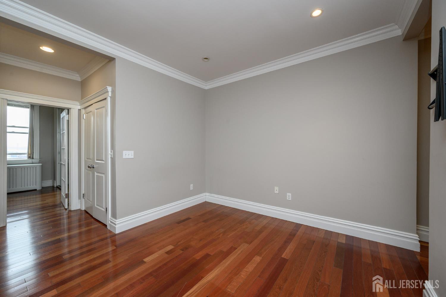 7435 Boulevard East #34, North Bergen, New Jersey image 8