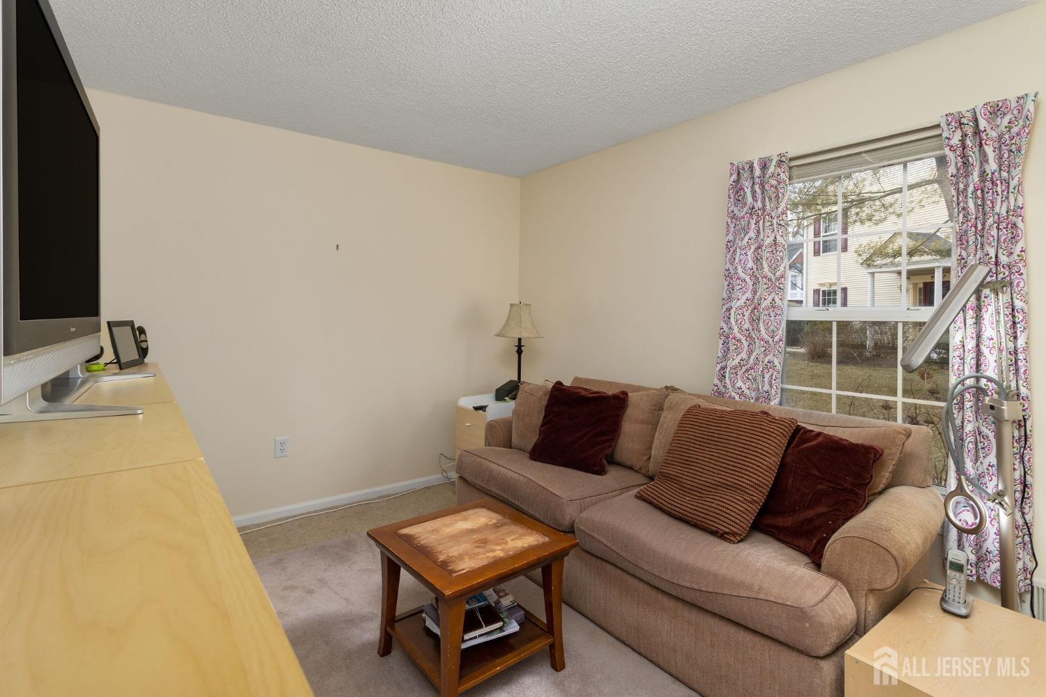 32 Wayne Court, Plainsboro, New Jersey image 17
