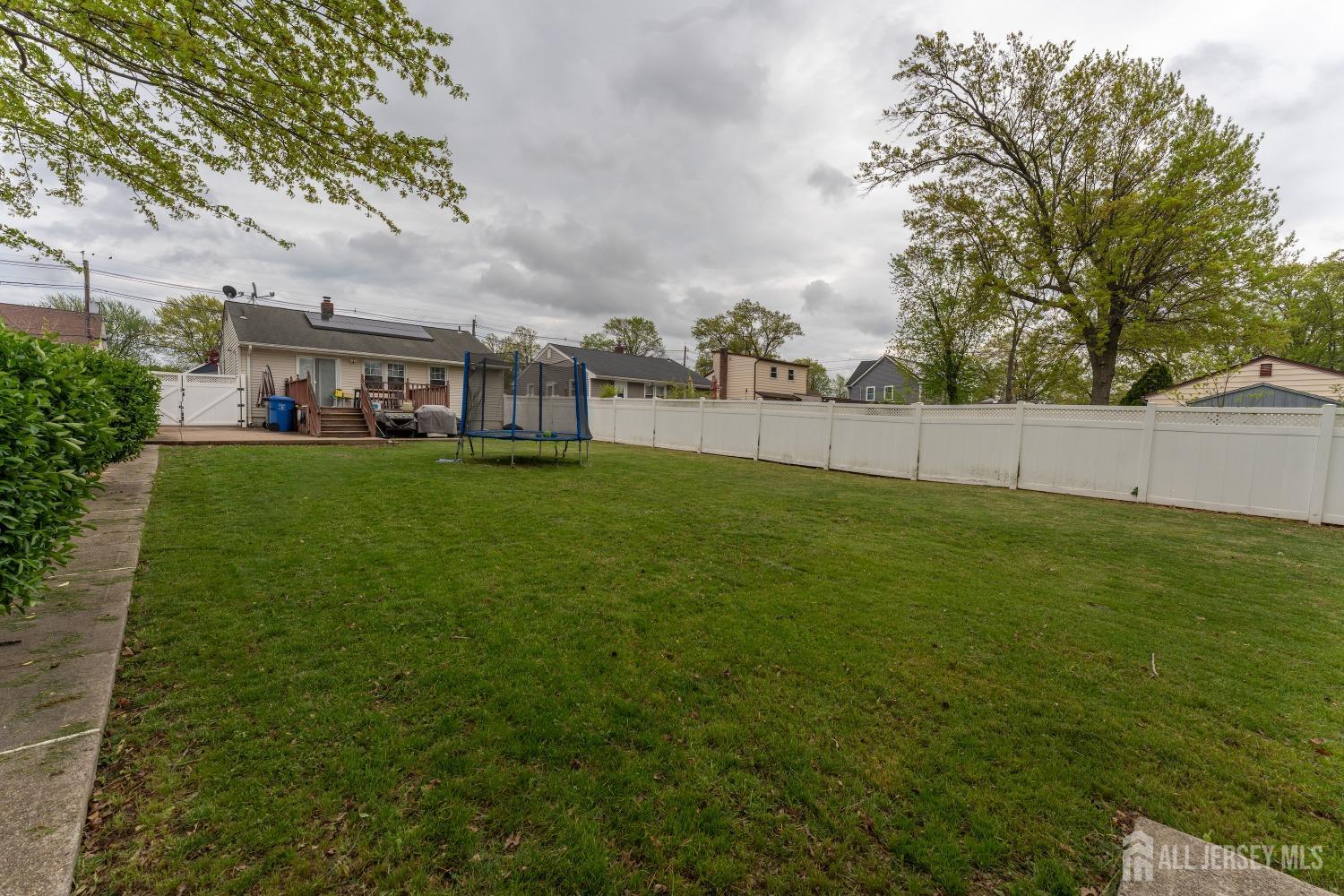 127 Remsen Avenue, Avenel, New Jersey image 23