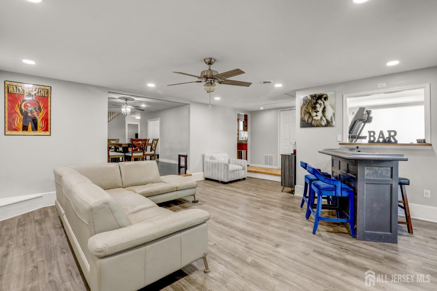 67 Maxwell Lane, Manalapan, New Jersey image 3