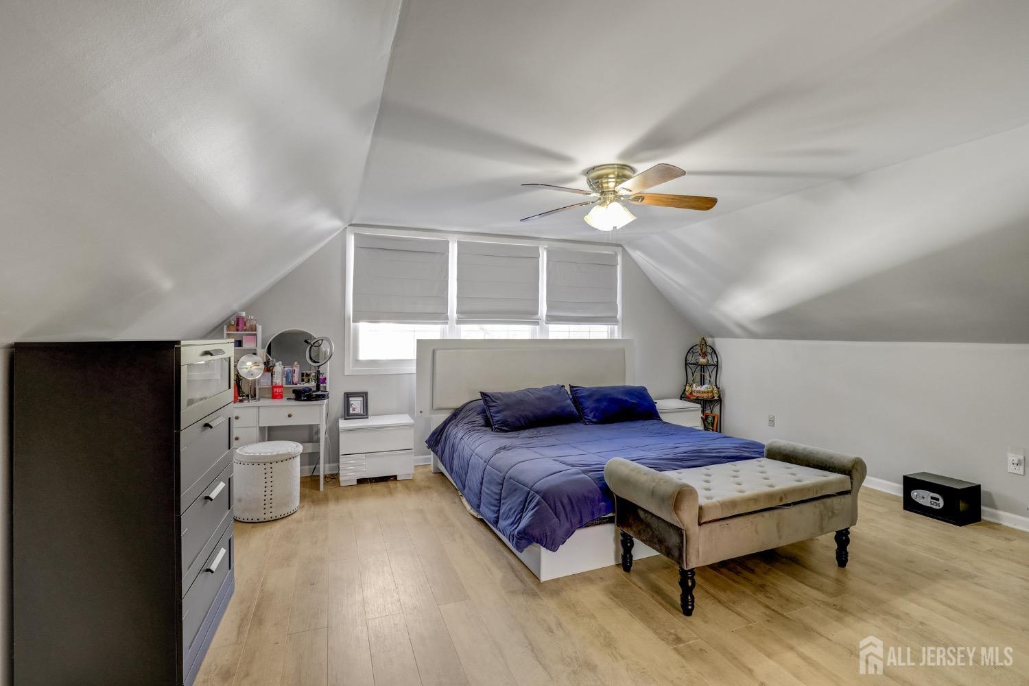 67 Maxwell Lane, Manalapan, New Jersey image 17
