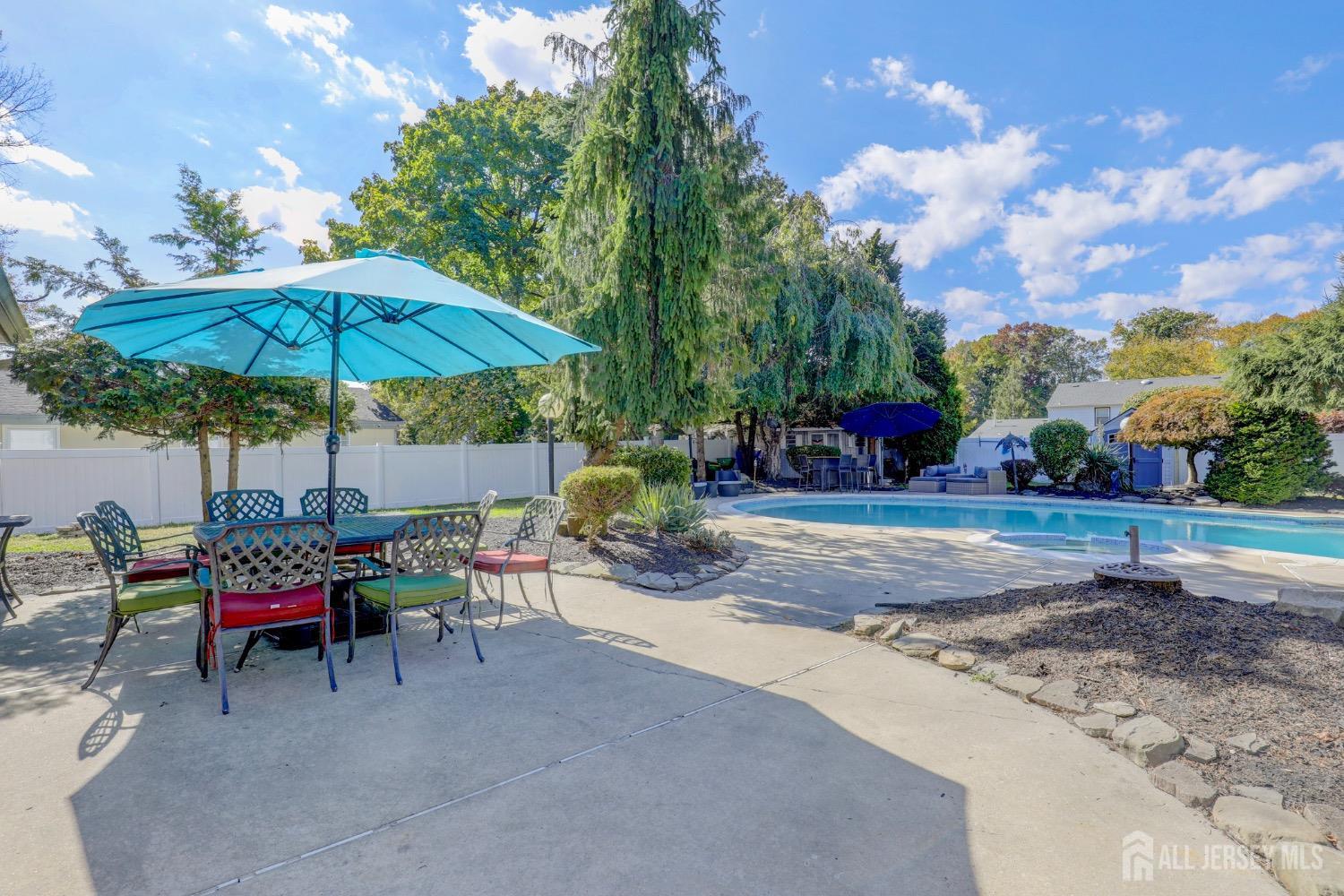 67 Maxwell Lane, Manalapan, New Jersey image 23