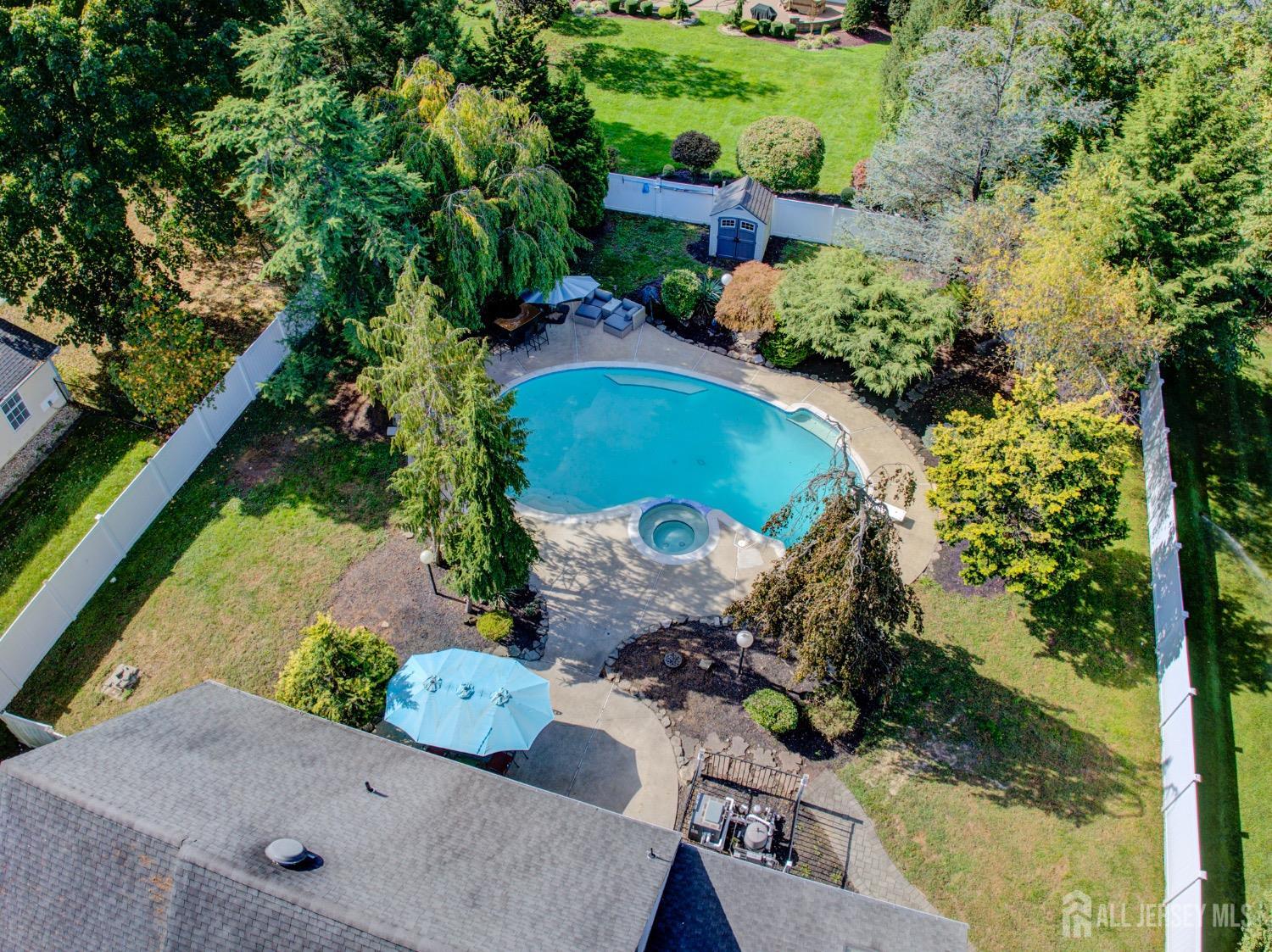 67 Maxwell Lane, Manalapan, New Jersey image 29