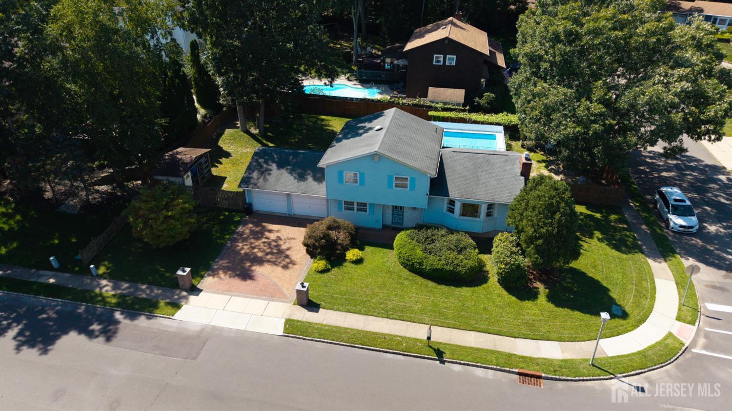 12 W End Avenue