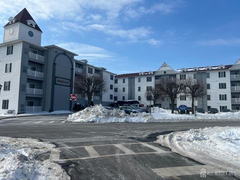 Condo For Sale - 100 John T O Leary Boulevard #412<br/> South Amboy, NJ 08879