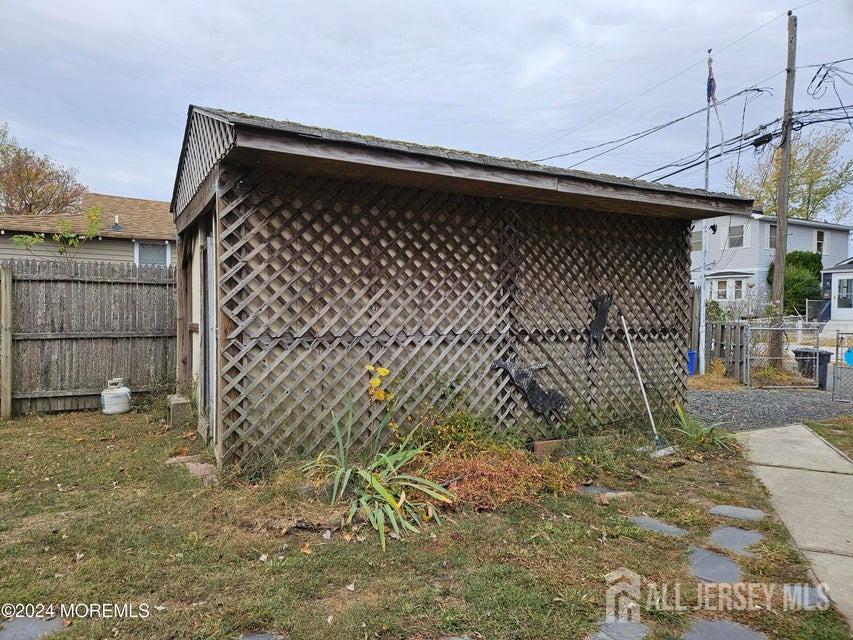 85 Pacific Boulevard, Old Bridge, New Jersey image 19