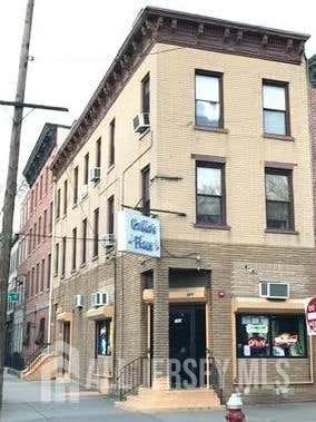 Multifamily For Sale - 288 6th Street<br/> Jersey City, NJ 07302