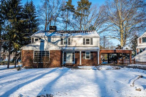 21 Garden Terrace East Brunswick NJ 08850