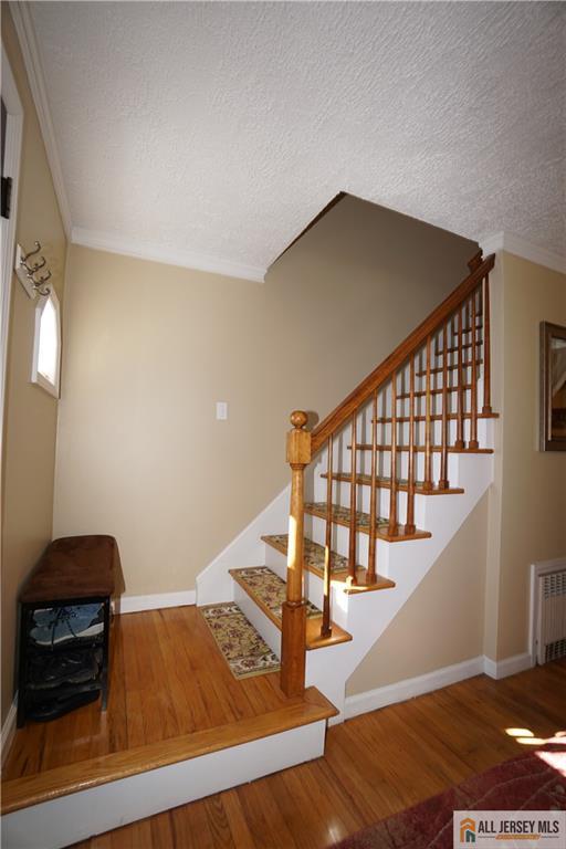 25 Clover Avenue, Colonia, New Jersey image 39