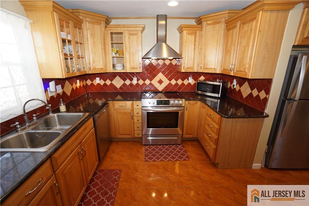 25 Clover Avenue, Colonia, New Jersey image 14