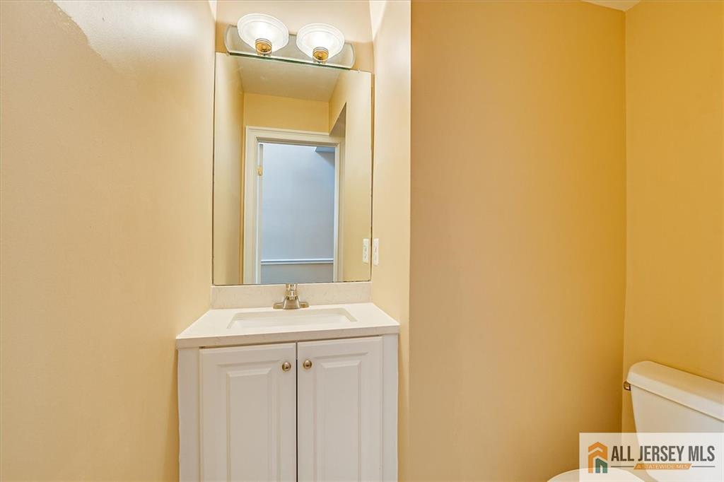 144 Coppertree Court #144, Edison, New Jersey image 23