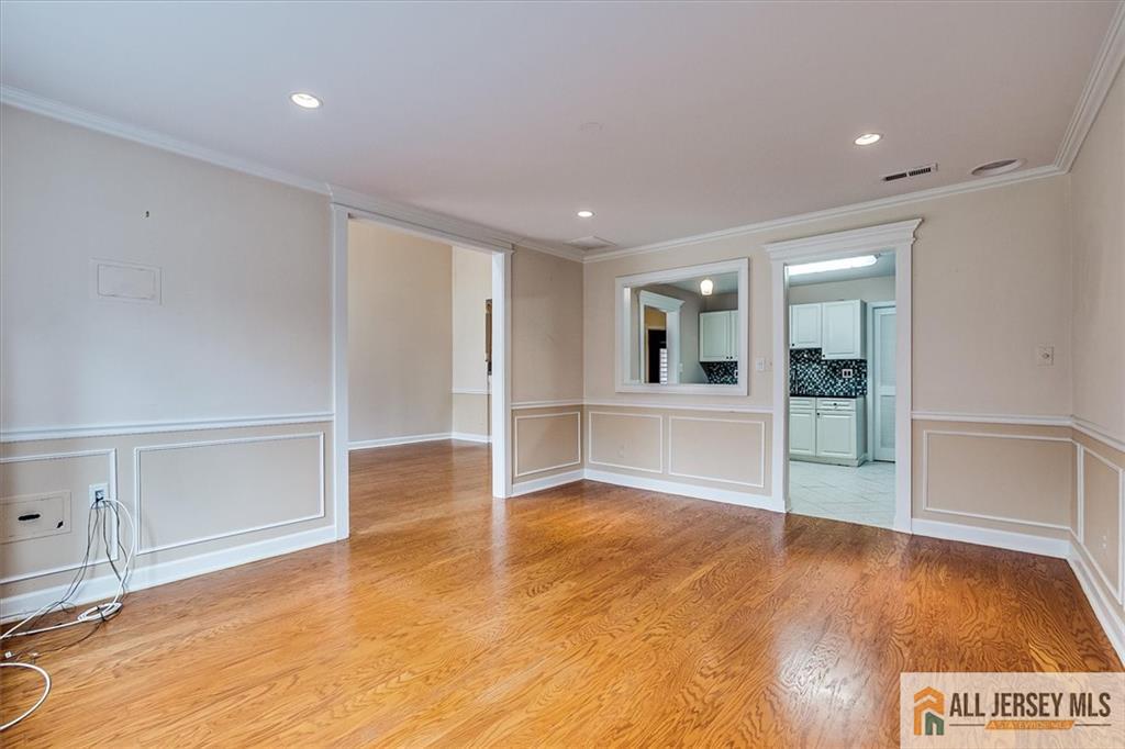 144 Coppertree Court #144, Edison, New Jersey image 9