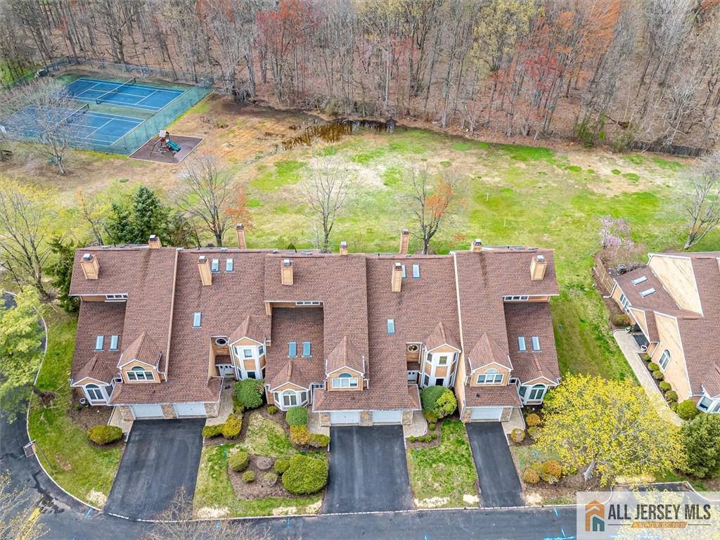 144 Coppertree Court #144, Edison, New Jersey image 2