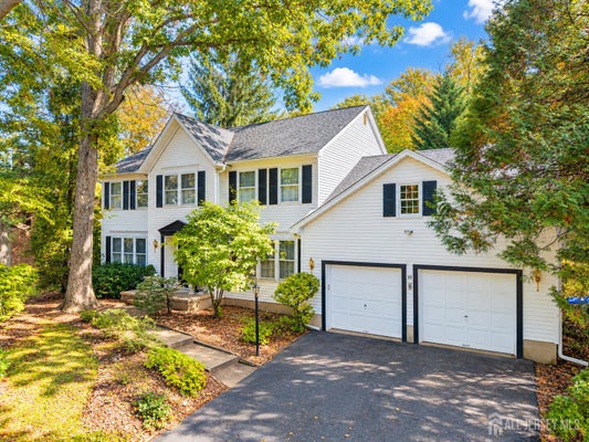 15 CHEROKEE RD, EAST BRUNSWICK, NJ 08816 - Image 49e7ec4146c657b3ff43d6742f045e5b/31310771