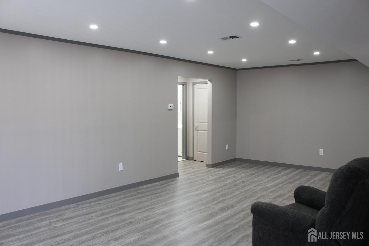 1612 Raspberry Court, Edison, New Jersey image 3