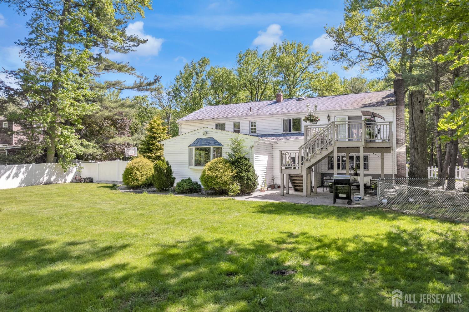 17 Tamarack Road, Edison, New Jersey image 45