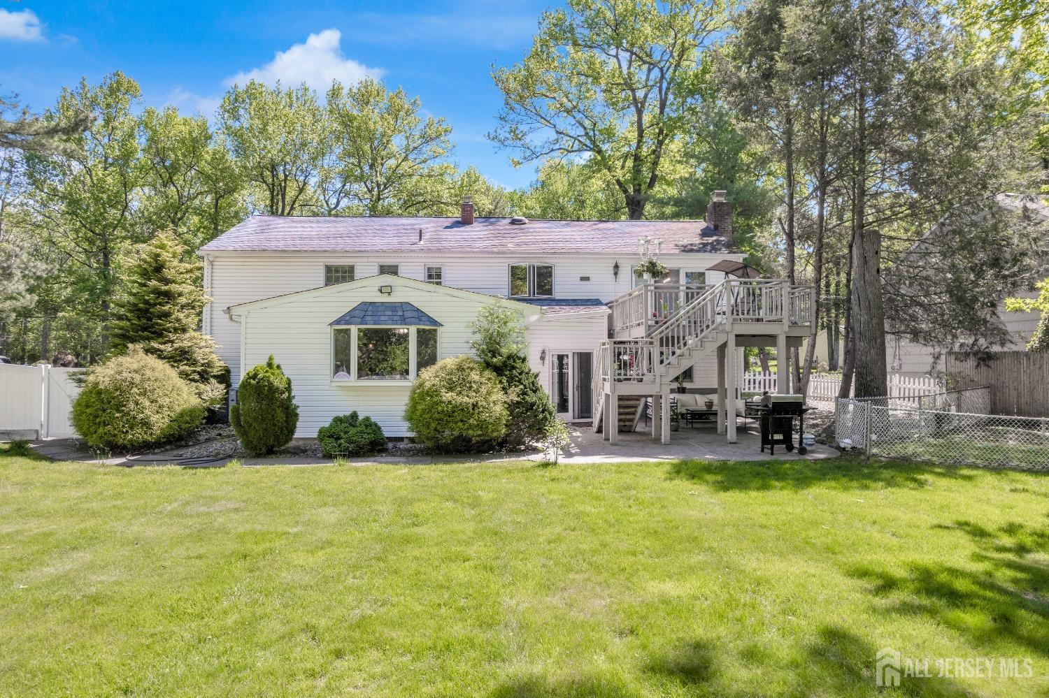 17 Tamarack Road, Edison, New Jersey image 44
