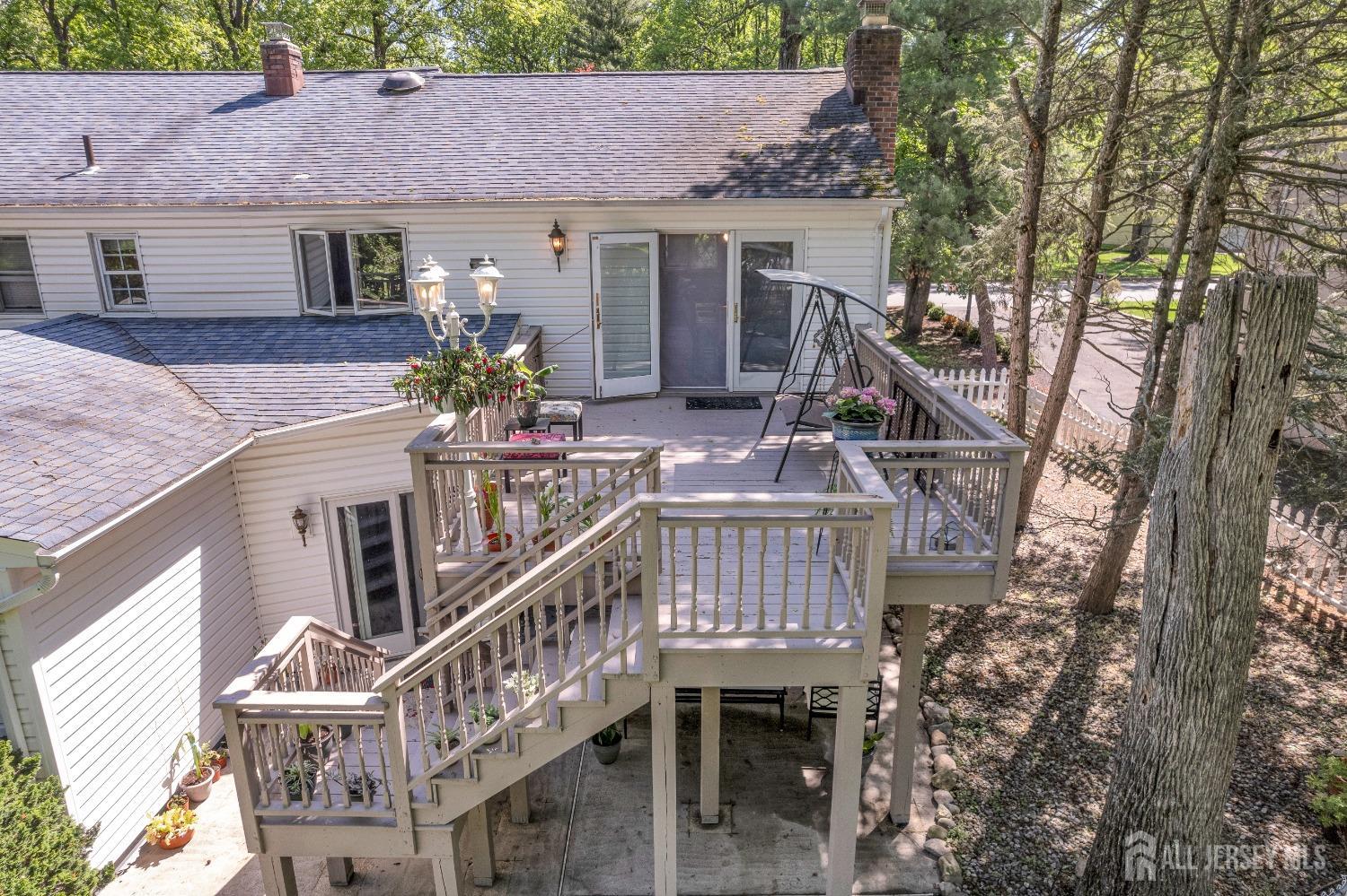 17 Tamarack Road, Edison, New Jersey image 48