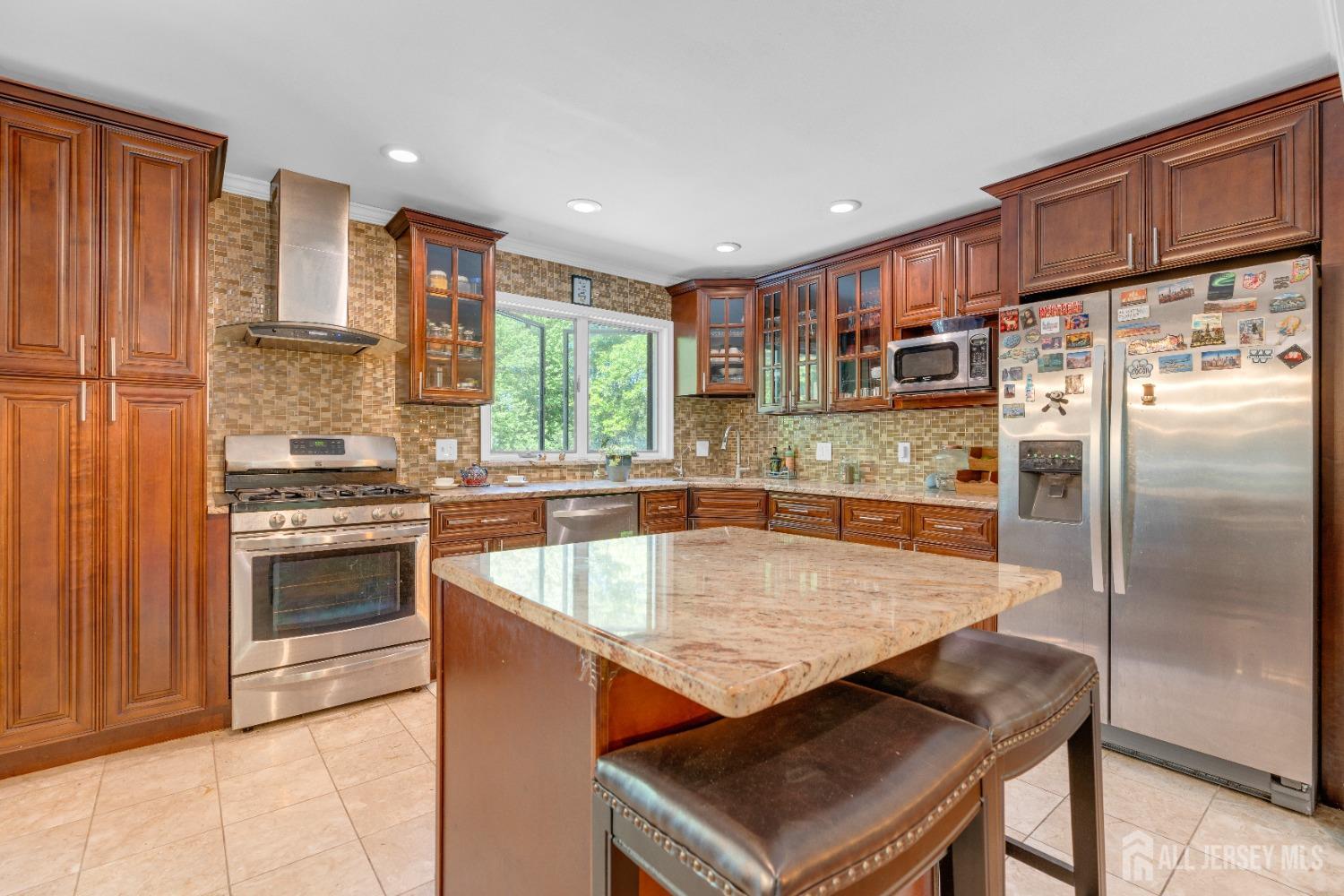 17 Tamarack Road, Edison, New Jersey image 14