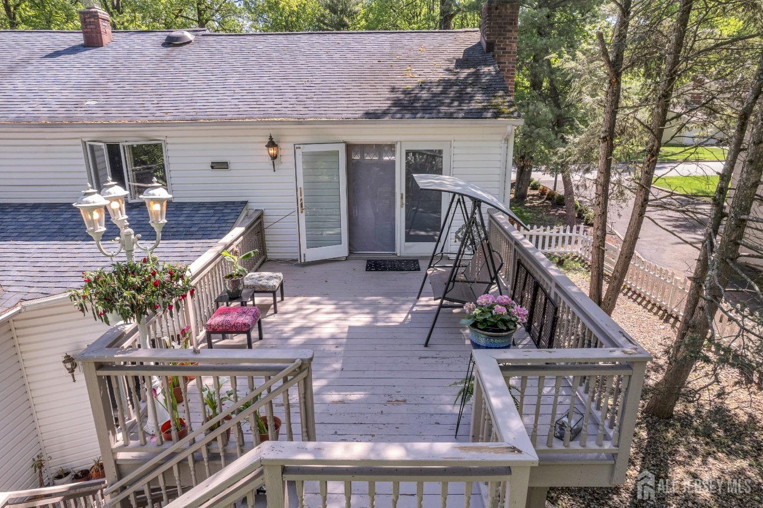 17 Tamarack Road, Edison, New Jersey image 49