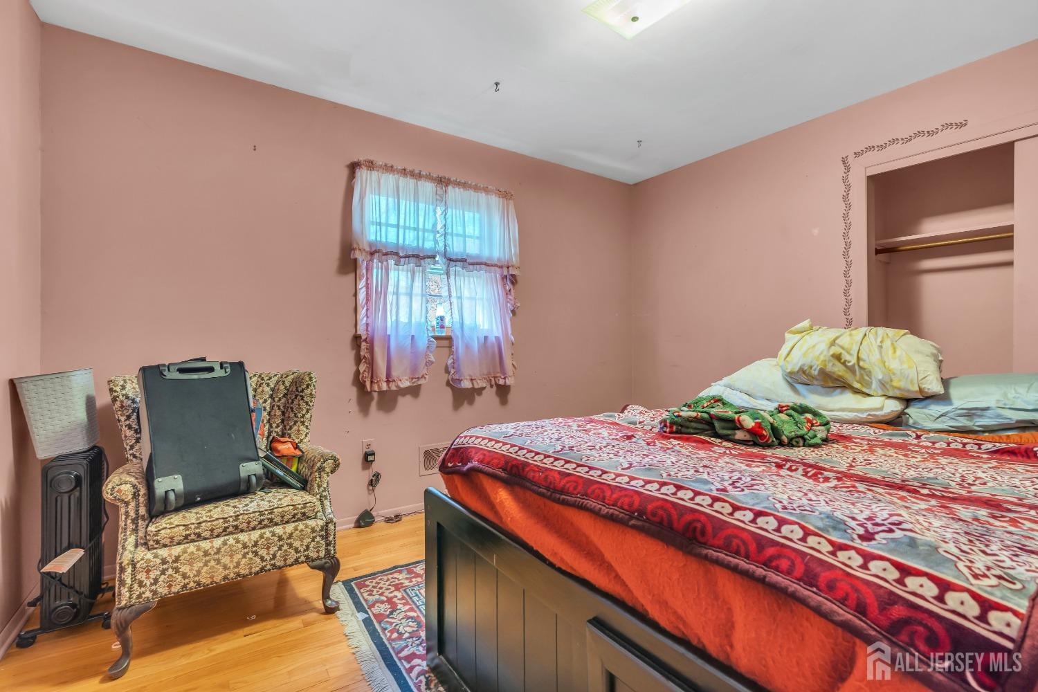 48 Bradford Road, East Brunswick, New Jersey image 11